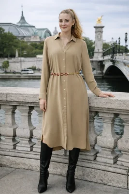 Zara barna szatén csinos hosszú ingruha láncos övvel